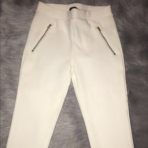 Skinny leg white legging/ pants - Never worn